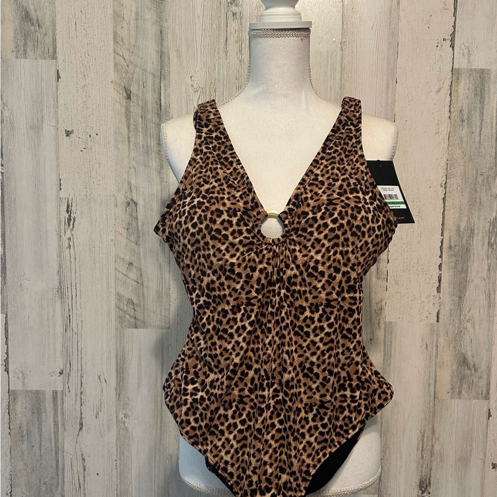 Jones New York ​Leopard-Print Ring One-Piece Swimsuit
